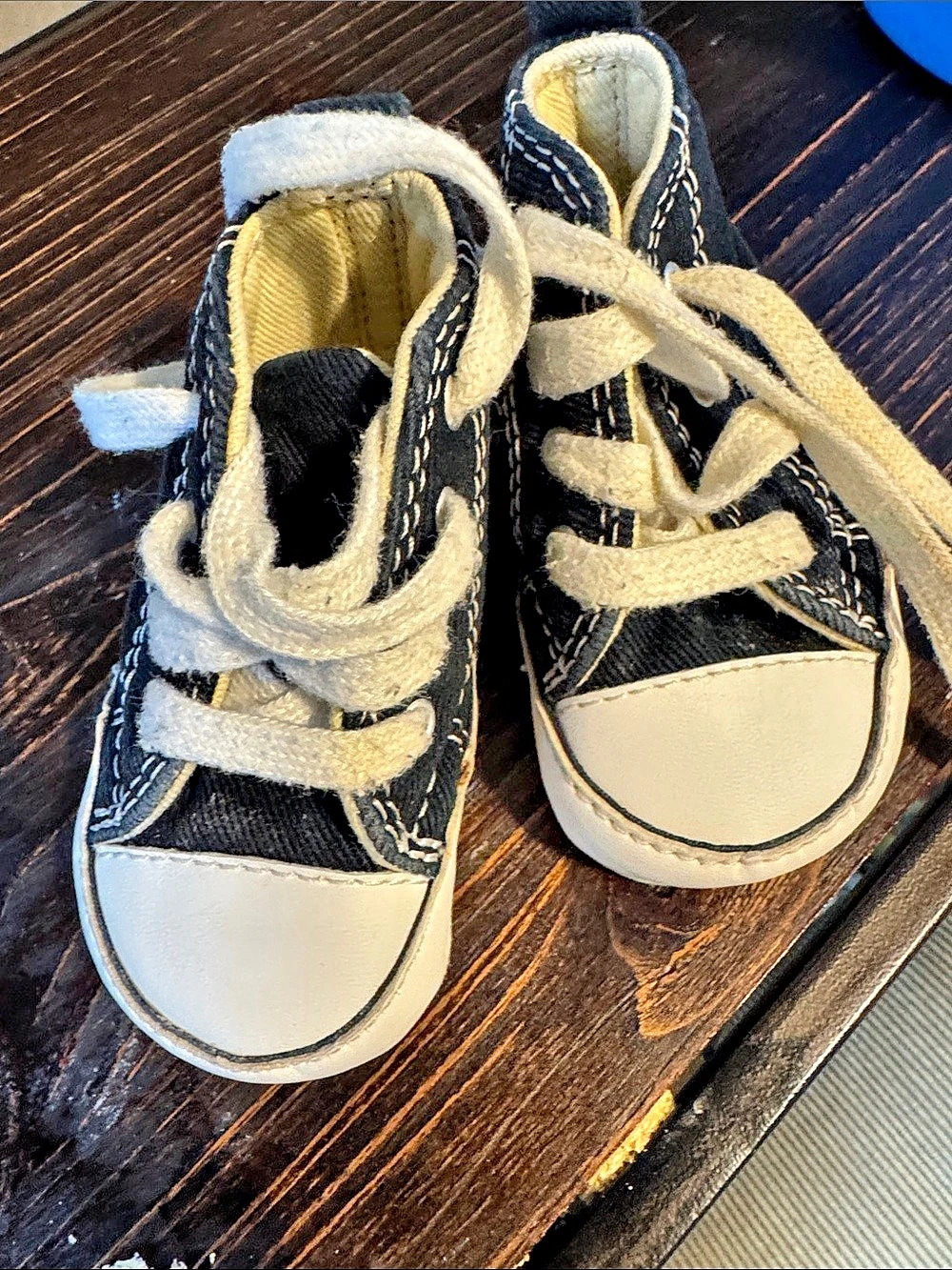 Converse Chuck Taylor All Star Kids Sneakers Black & White US 1